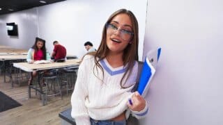 Küçük Ariananın Irklararası Bbc Saplaması Ücretsiz Porno İzle